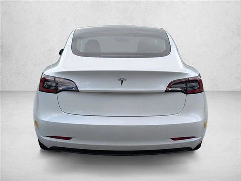 Used 2022 Tesla Model 3 RWD image 7