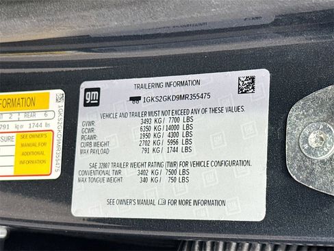 Used 2021 GMC Yukon XL SLT image 36