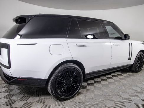 Used 2026 Land Rover Range Rover Long Wheelbase SE AWD/4WD image 4