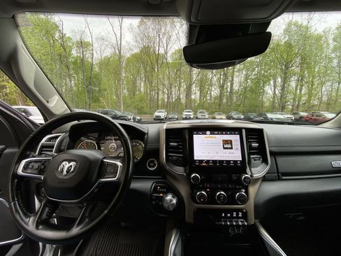 Used 2022 RAM 1500 Laramie AWD/4WD image 50