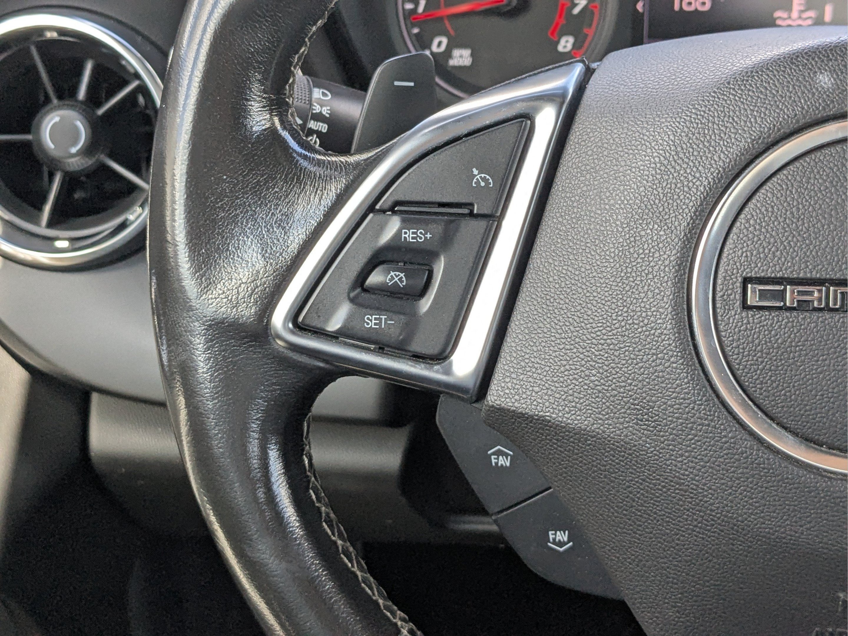 Used 2019 Chevrolet Camaro LT RWD image 23