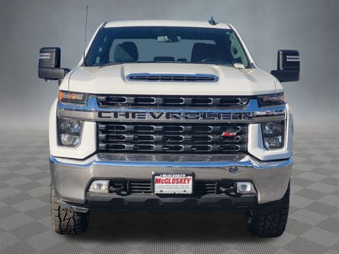 Used 2023 Chevrolet Silverado 2500 LT w/ Convenience Package image 2