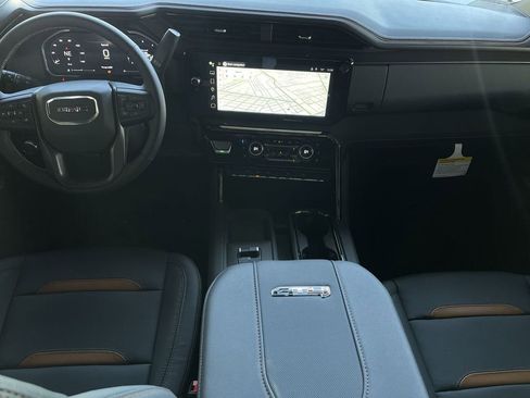 New 2026 GMC Sierra 2500 AT4 w/ AT4 Premium Plus Package AWD/4WD image 20