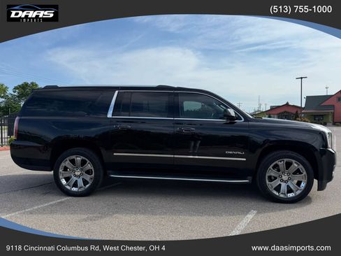 Used 2016 GMC Yukon XL Denali w/ Open Road Package AWD/4WD image 4
