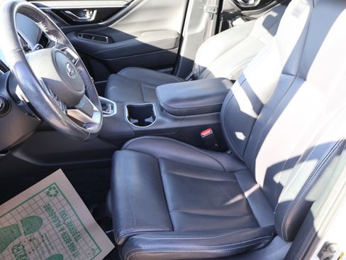 Used 2023 Subaru Outback Limited image 40