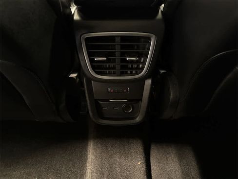 Used 2017 Lincoln MKX Reserve w/ Lincoln MKX Climate Package image 31