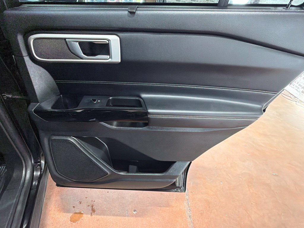 Used 2022 Ford Explorer ST w/ ST Street Pack RWD image 13