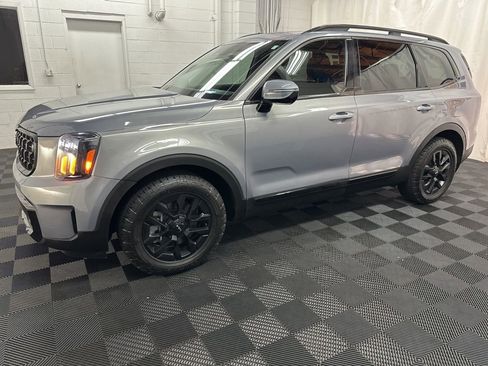 Used 2024 Kia Telluride SX Prestige X-Pro image 2