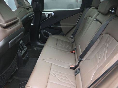 New 2026 BMW X3 xDrive30 w/ Premium Package AWD/4WD image 17