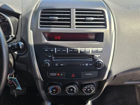 Used 2013 Mitsubishi Outlander Sport ES FWD image 18