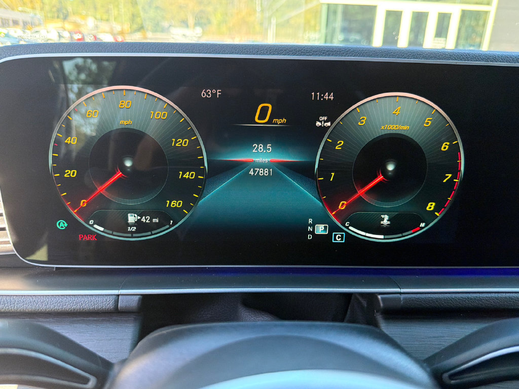 Used 2023 Mercedes-Benz GLE 350 4MATIC w/ Premium Package image 31