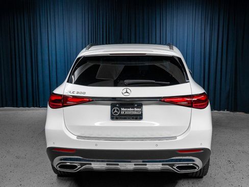 Certified 2026 Mercedes-Benz GLC 300 image 5