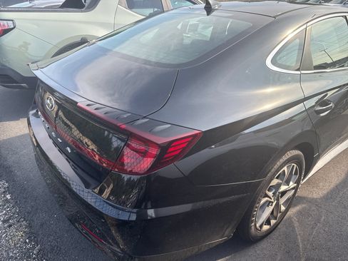 Used 2021 Hyundai Sonata SEL w/ Preferred Accessory Package FWD image 8