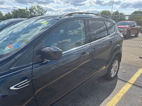 Used 2018 Ford Escape SE AWD/4WD image 13