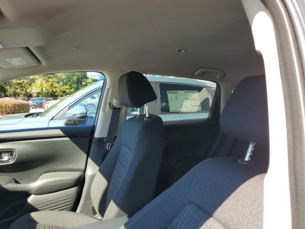 New 2027 Honda HR-V LX image 14