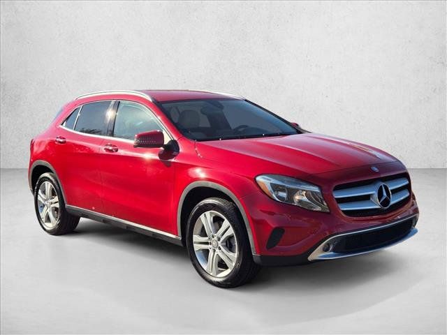 Used 2017 Mercedes-Benz GLA 250 4MATIC image 3