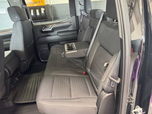 Used 2023 GMC Sierra 1500 Elevation AWD/4WD image 11