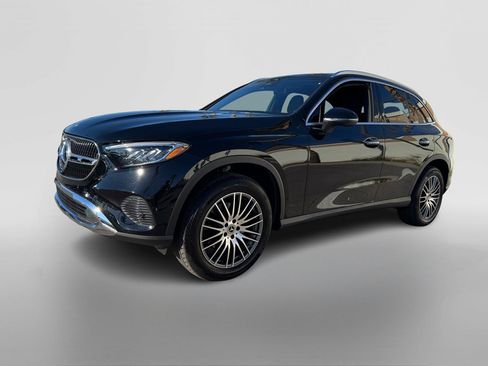 Certified 2025 Mercedes-Benz GLC 300 image 9