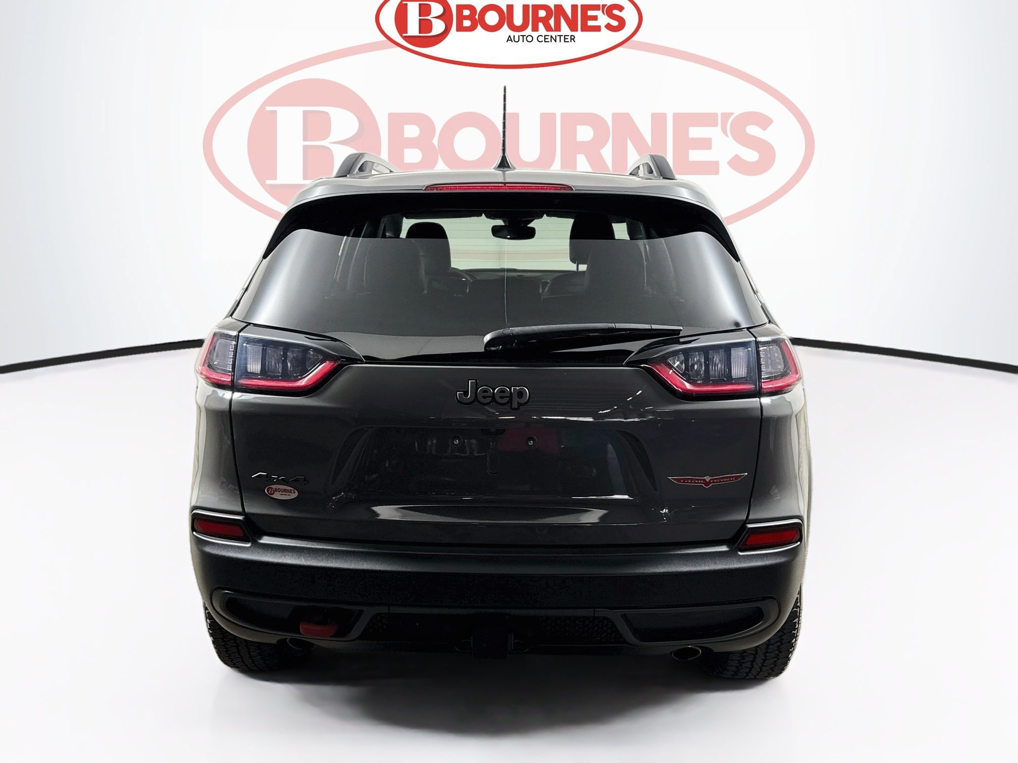 Used 2022 Jeep Cherokee Trailhawk w/ Trailer Tow Group AWD/4WD image 7