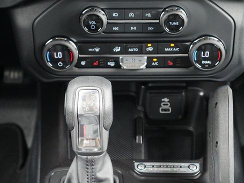 New 2026 Ford Bronco Badlands AWD/4WD image 23