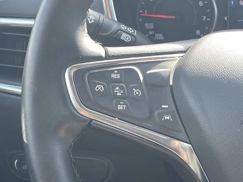 Used 2024 Chevrolet Equinox LT FWD image 24