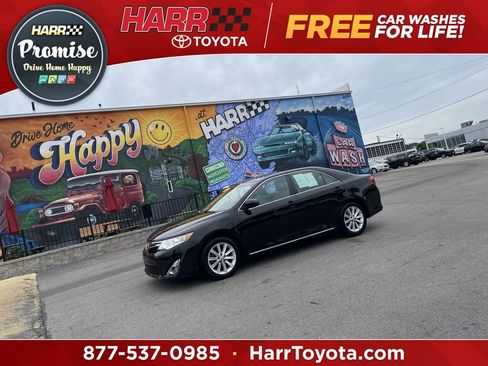 Used 2012 Toyota Camry XLE FWD image 1