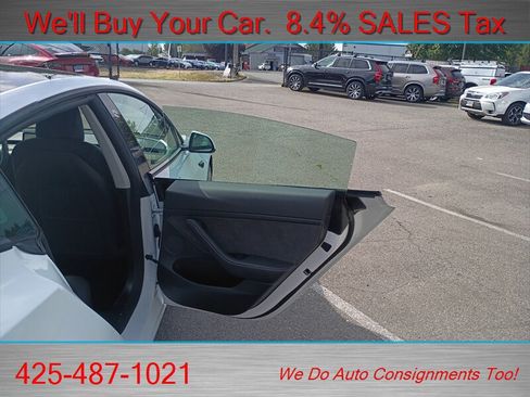 Used 2022 Tesla Model 3 Long Range AWD/4WD image 17