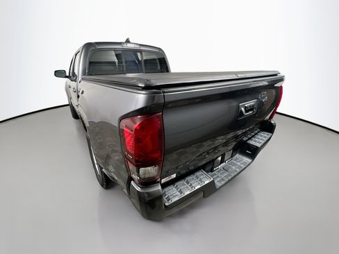 Used 2022 Toyota Tacoma SR w/ SR Convenience Package RWD image 8