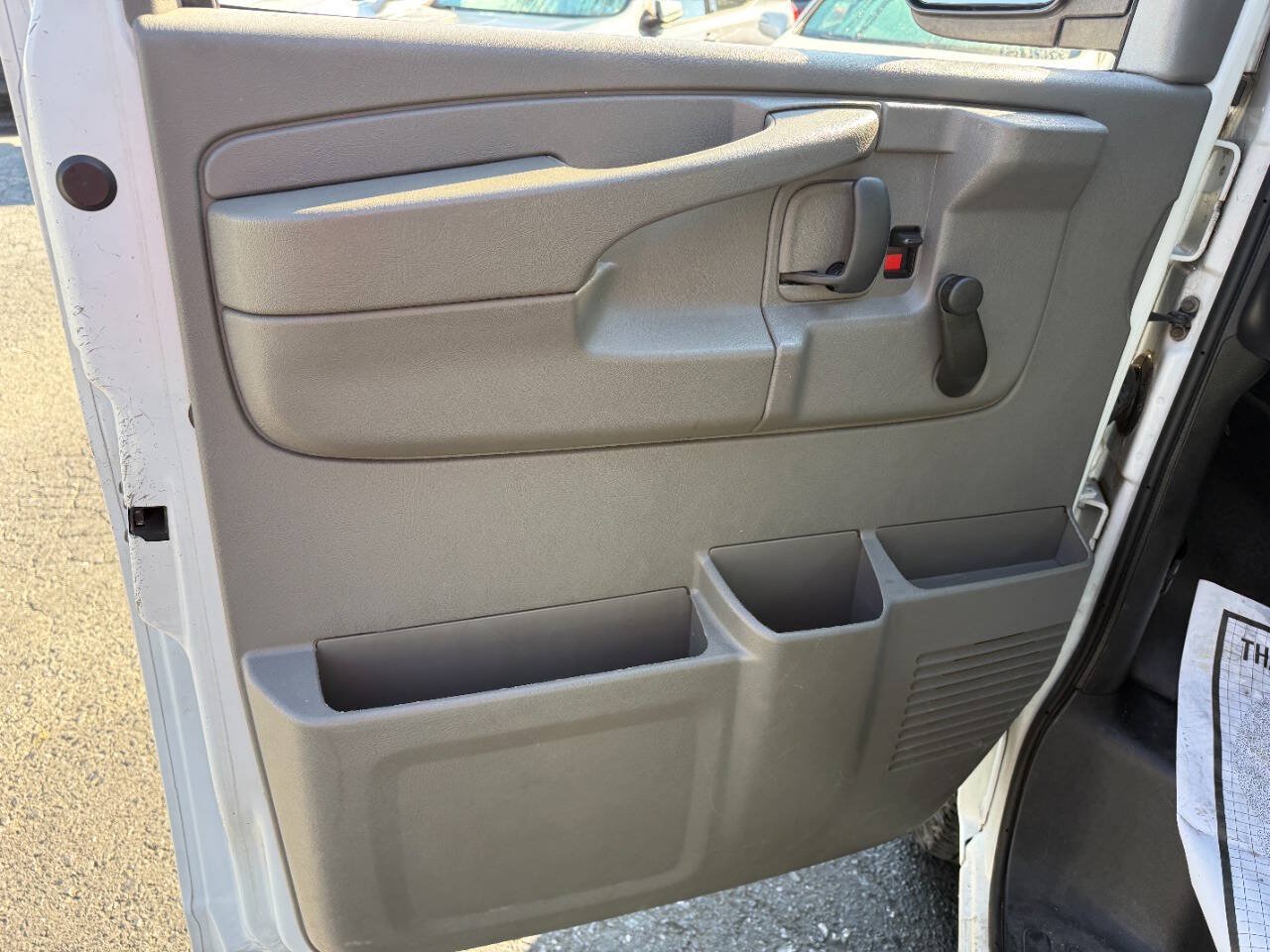 Used 2013 GMC Savana 2500 RWD image 13
