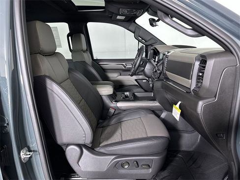 New 2026 Chevrolet Silverado 2500 ZR2 image 28