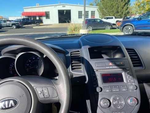 Used 2013 Kia Soul image 17