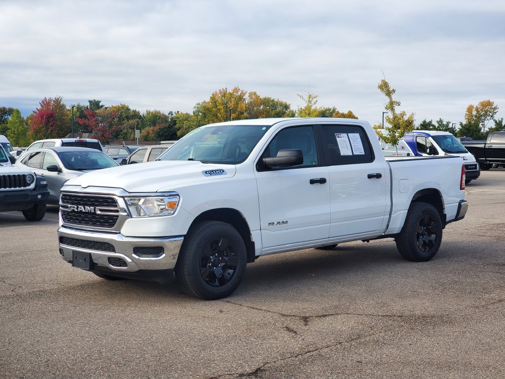 Used 2023 RAM 1500 Big Horn AWD/4WD image 2