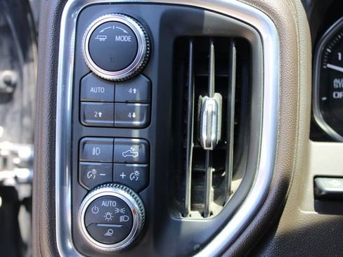 Used 2021 GMC Sierra 1500 Denali w/ Denali Ultimate Package AWD/4WD image 20