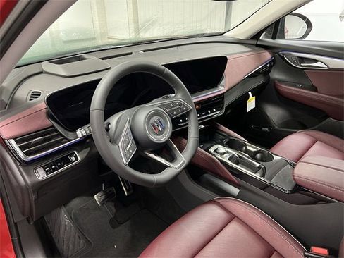 New 2025 Buick Envision Sport Touring image 10