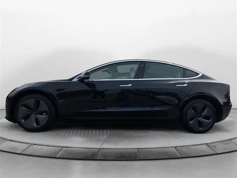 Used 2019 Tesla Model 3 Long Range image 2