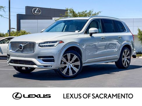 Used 2020 Volvo XC90 T6 Inscription w/ Protection Package Premier AWD/4WD image 1