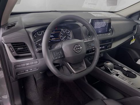 New 2026 Nissan Rogue SV FWD image 7