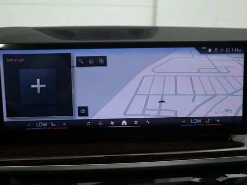 Certified 2025 BMW X5 xDrive50e w/ Parking Assistance Package image 15