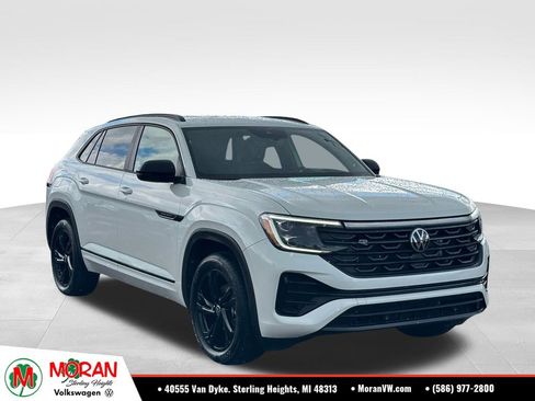 Certified 2025 Volkswagen Atlas Cross Sport SEL R-Line AWD/4WD image 7