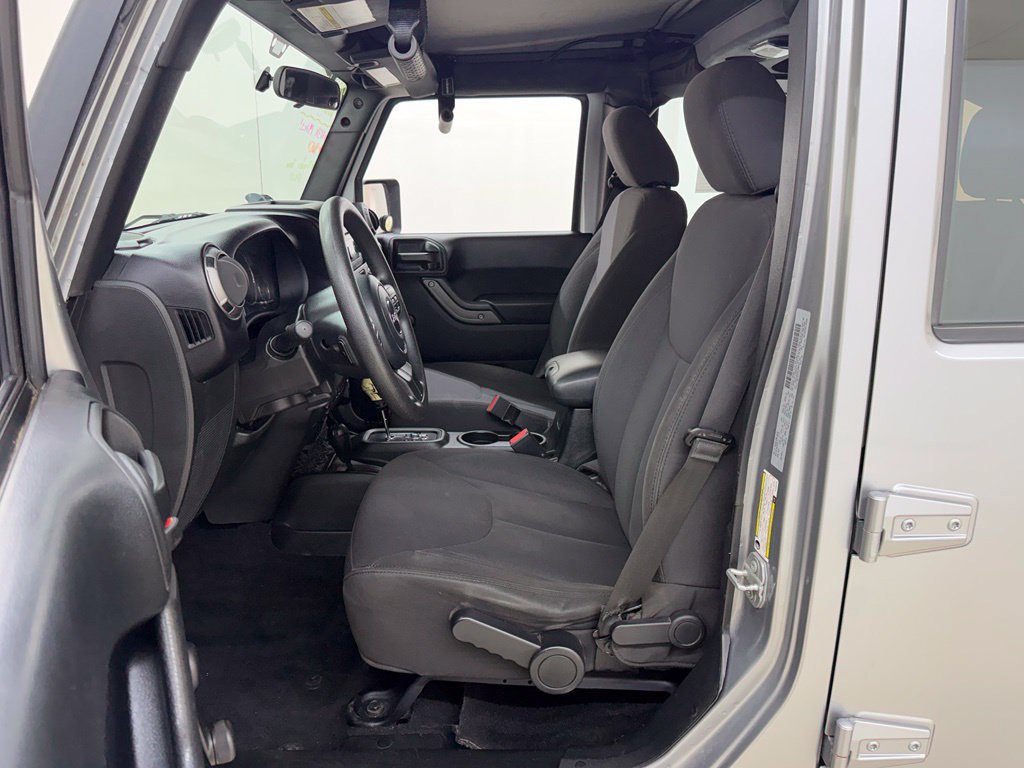 Used 2017 Jeep Wrangler Unlimited Sport AWD/4WD image 15