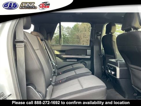 Used 2020 Ford Expedition Max XLT image 12