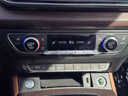 Used 2022 Audi Q5 2.0T Premium Plus w/ Premium Plus Package image 28