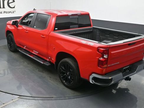 Used 2025 Chevrolet Silverado 1500 LT w/ Leather Package AWD/4WD image 40