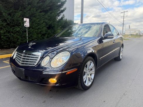 Used 2009 Mercedes-Benz E 350 4MATIC Sedan image 6