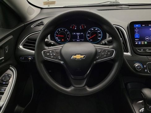 Used 2025 Chevrolet Malibu LS FWD image 22