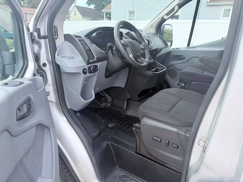 Used 2016 Ford Transit 350 XL RWD image 8
