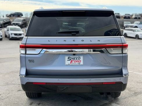 Used 2022 Lincoln Navigator Black Label image 6