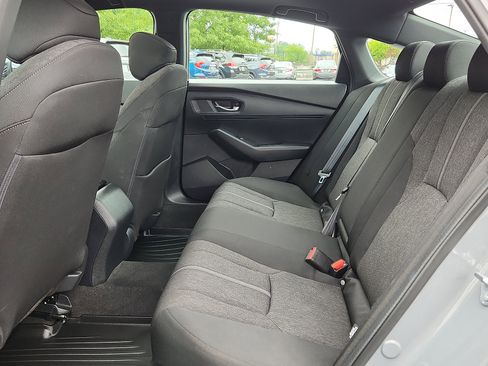 Used 2024 Honda Accord Sport image 10