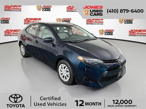 Certified 2019 Toyota Corolla LE FWD image 1