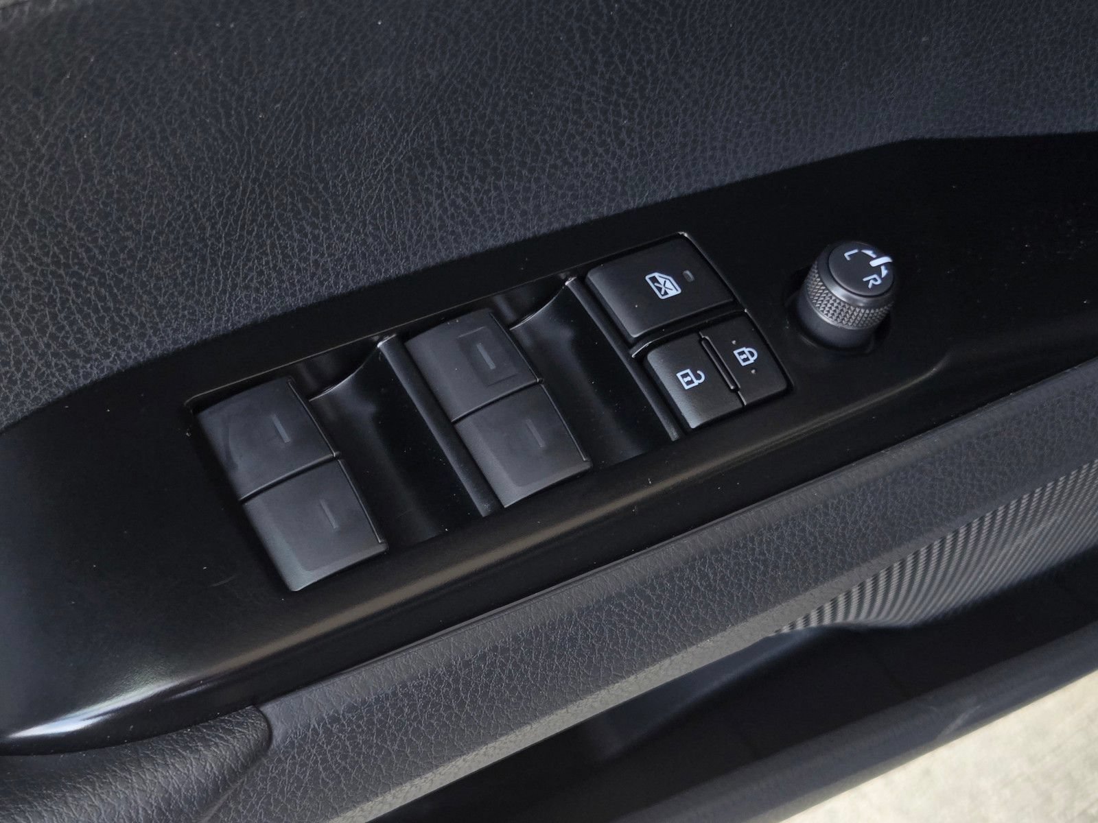 Certified 2026 Toyota Camry SE FWD image 10